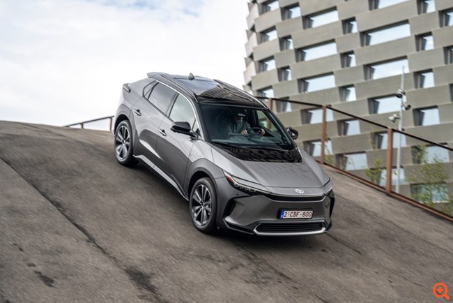 Γιατί η Toyota θα εξαγοράσει την Panasonic