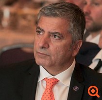 Να κρατήσουμε στον τόπο τη νέα γενιά της Ελλάδος