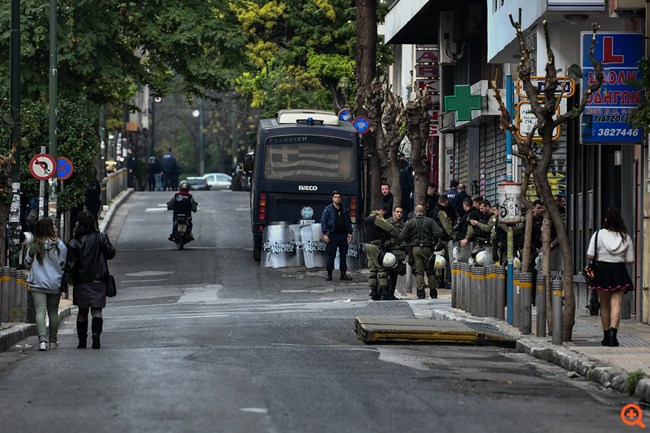 ΕΛΑΣ Εξάρχεια 2