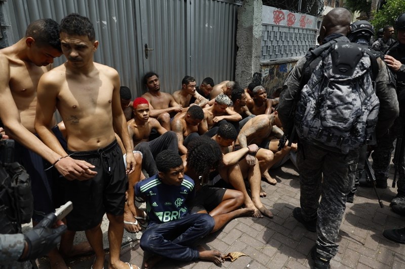 αστυνομική επιχείρηση Βραζιλία Ρίο