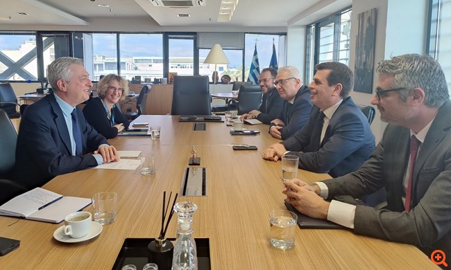 Συνάντηση Δ. Καιρίδη με τον Ύπατο Αρμοστή του ΟΗΕ για τους Πρόσφυγες