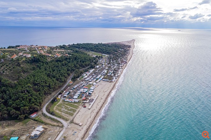 Υπερταμείο: Ενδιαφέρον από 11 επενδυτικά σχήματα για το ακίνητο "Ακτή και Camping Ποσειδίου Καλάνδρας"