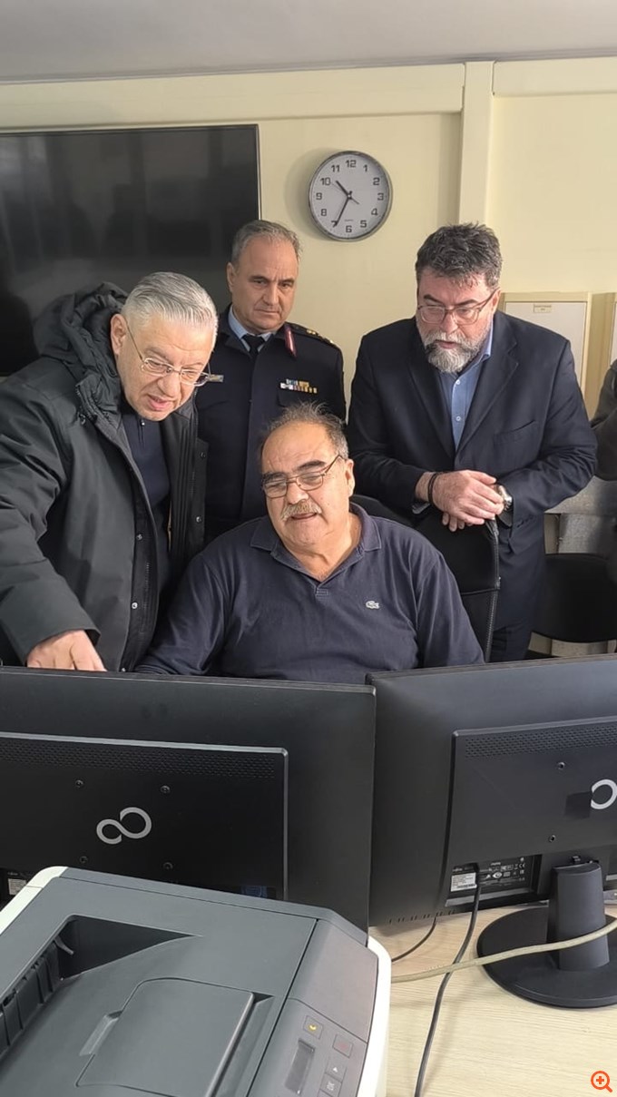 Συγκοινωνιακή αστυνομία - Βασίλης Οικονόμου