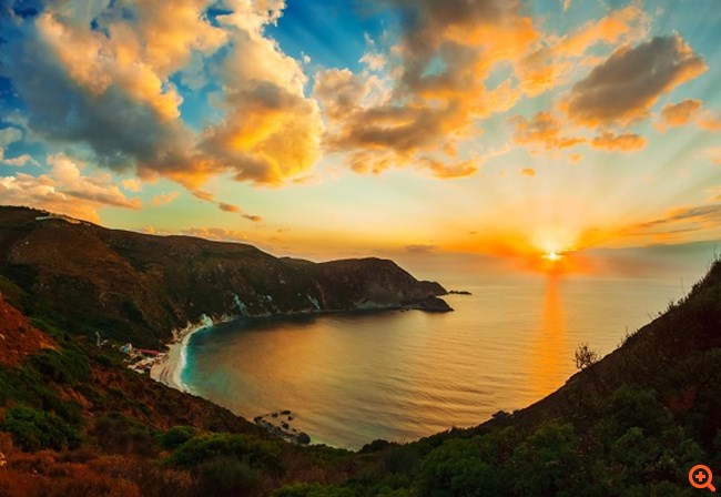 Γερμανικός Τύπος: Από ρεκόρ σε ρεκόρ ο ελληνικός τουρισμός