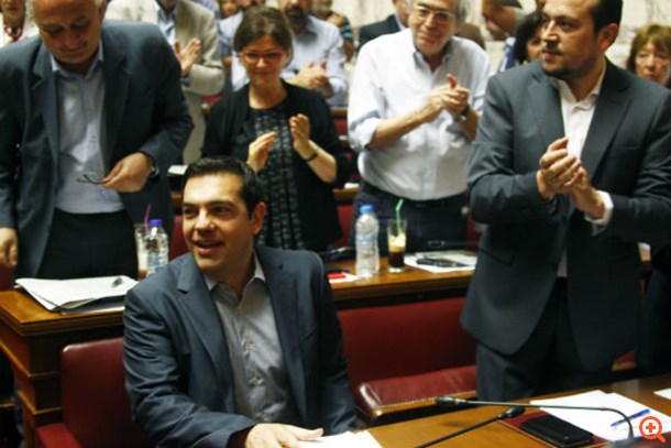 Α. Τσίπρας: Ή θα συνεχίσουμε όλοι μαζί ή θα φύγουμε όλοι μαζί