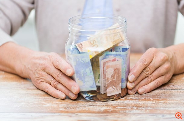 Έξτρα μέτρα €1,1 δισ. το 2016 στην πλάτη των συνταξιούχων