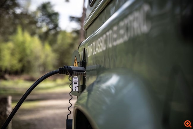 Land Rover Defender ηλεκτρικό restomod