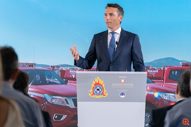 παπαστράτος