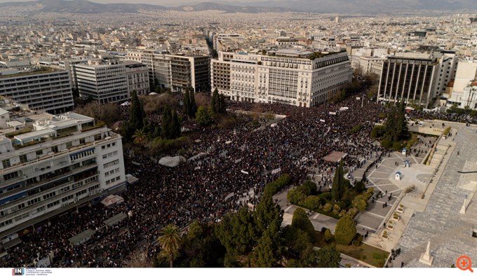 Τέμπη: "Πνίγηκε" το Σύνταγμα - Λαοθάλασσα στις συγκεντρώσεις διαμαρτυρίας σε όλη την χώρα