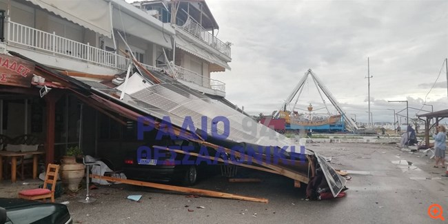 Χαλκιδική στέγαστρο