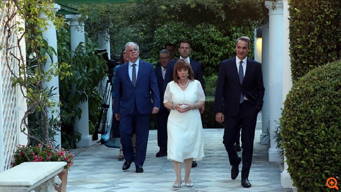 Δημοκρατία1