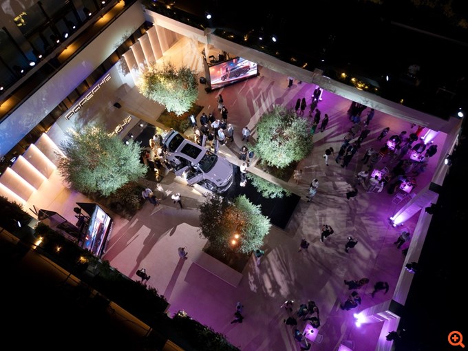 Porsche Macan Party