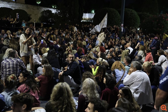 Πάνος Ρούτσι: "Κάνω απεργία πείνας για κάθε παιδί που έχασε τη ζωή του" – Πλήθος κόσμου στις συγκεντρώσεις αλληλεγγύης