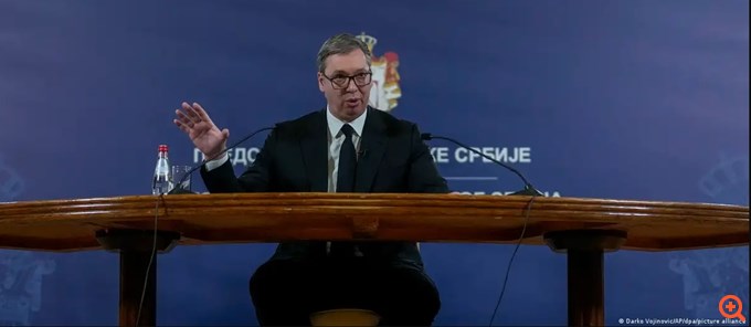 Ο Βούτσιτς φοβάται τις εκλογές, αλλά και τους φοιτητές