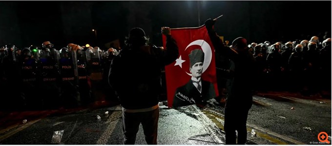 Η νύχτα που ξαγρύπνησε η Τουρκία