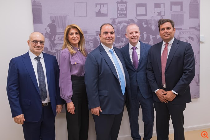 Η Qualco Group χτύπησε το καμπανάκι στο Χρηματιστήριο Αθηνών