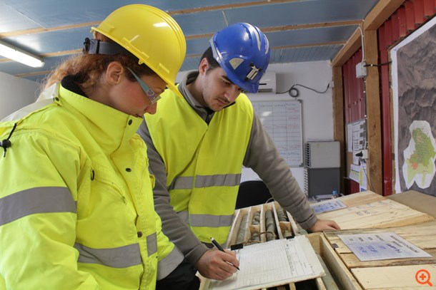 "Αδειάζουν" τον Αλέξη Τσίπρα οι επιστήμονες στα μεταλλεία Κασσάνδρας