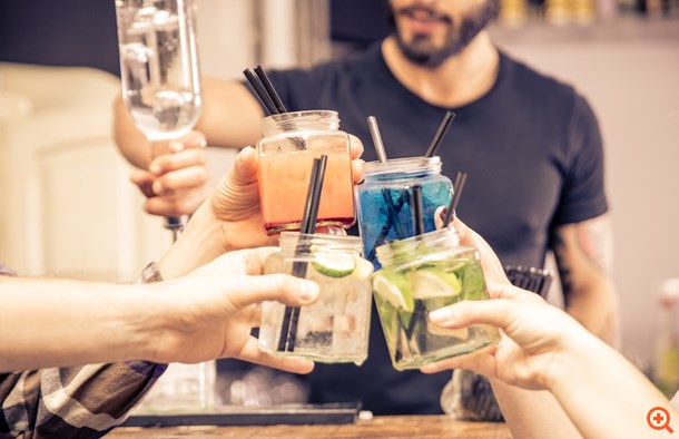 Πιείτε... στην υγειά σας!