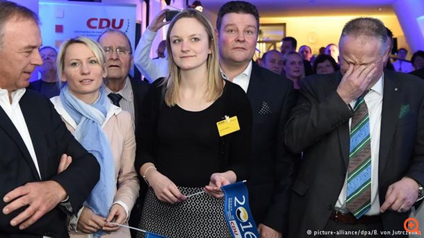 Γερμανικά ΜΜΕ: "Μαύρη Κυριακή" για την Angela Merkel