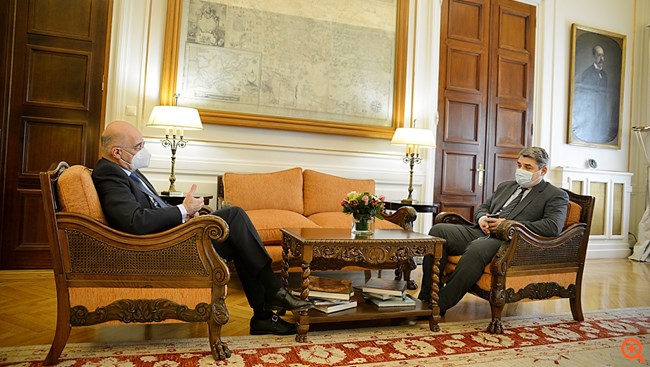 Συνέντευξη Νίκου Δένδια αύριο στο Κεφάλαιο