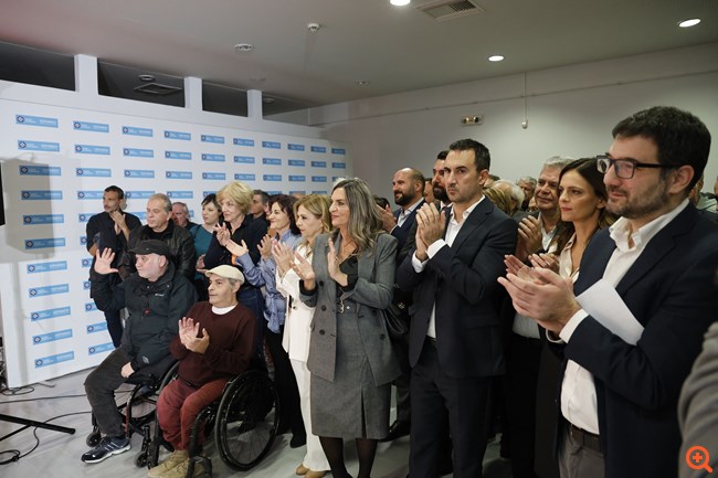 "Νέα Αριστερά" το όνομα των "11" - Αλ. Χαρίτσης: "Στη μάχη των ευρωεκλογών θα είμαστε εκεί"