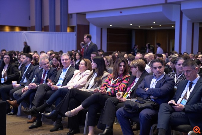 H Ελλάδα επενδύει στη σύνδεση με τους Έλληνες του εξωτερικού.