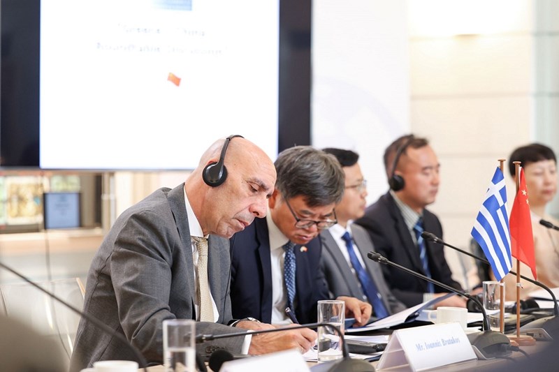 GREECE CHINA ROUNDTABLE