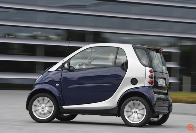 Τέλος για το Smart ForTwo - αναζητείται στρατηγικός επενδυτής για τον αντικαταστάτη του