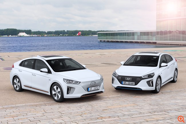 Η Hyundai Κατασκευαστής της Χρονιάς