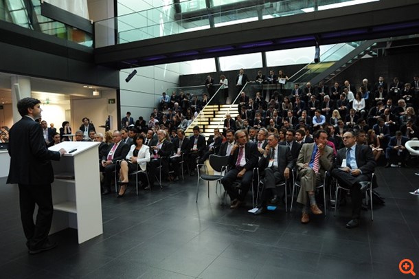 Τι είπαν τρεις οικονομολόγοι για την πορεία της ελληνικής οικονομίας