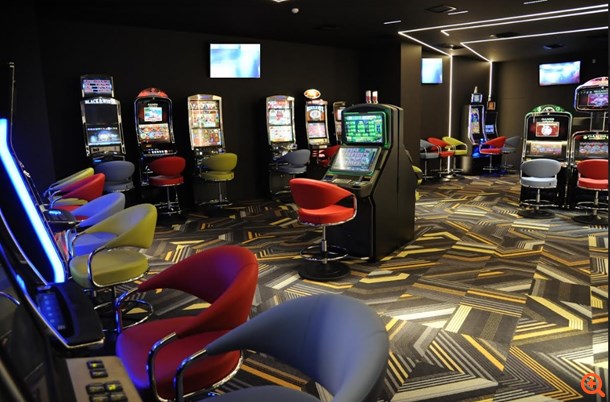 Τα 63 έφθασαν τα gaming halls του ΟΠΑΠ