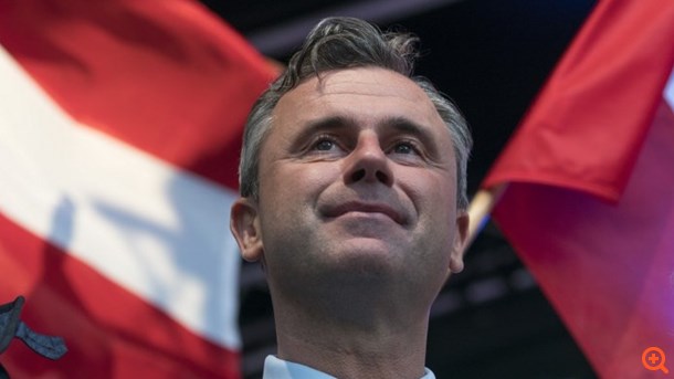 N. Hofer: Ο μπροστάρης των ευρωσκεπτικιστών άλλαξε γνώμη (;)
