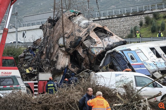 Τραγωδία στα Τέμπη: Στους 57 οι νεκροί - Άγνωστος ο αριθμός των αγνοούμενων