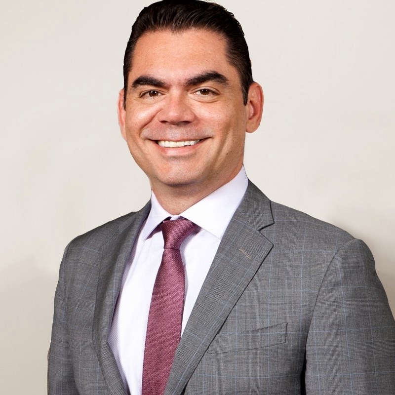 Νίκος Σιακαντάρης