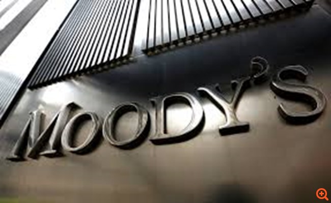 Moody’s: Θετική για τις ελληνικές τράπεζες η μεταβίβαση NPEs σε εξειδικευμένες εταιρείες