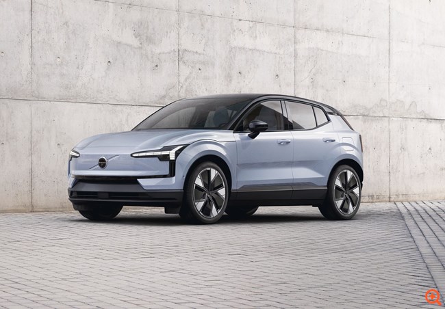 Volvo EX30 Premium SUV