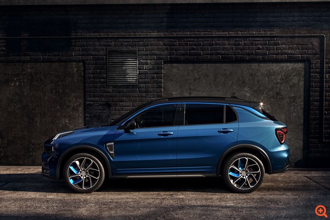 Πρώτη επαφή στην Ελλάδα με το Lynk & Co 01-η τιμή του plug in υβριδικού SUV