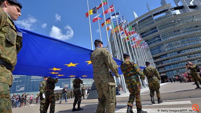 Η Τουρκία θέλει ρόλο στην ευρωπαϊκή άμυνα