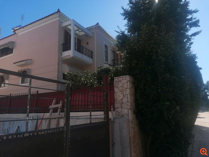 Πλειστηριασμοί: Εβδομάδα "φωτιά" με Ψυχάρη, Γιαννίρη, Μαλαματίνα και Βρύζα
