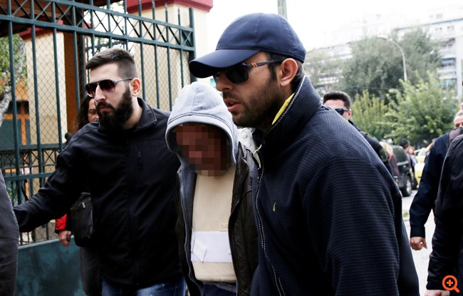 Για 25 ευρώ σκότωσε ο 58χρονος την εφοριακό στο Β΄ Νεκροταφείο