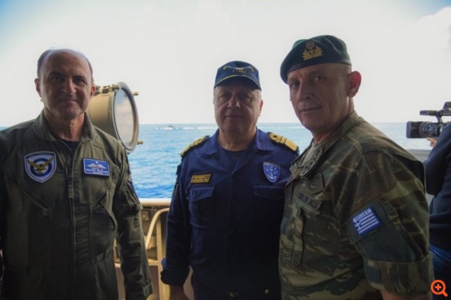 Ηχηρό μήνυμα στην Τουρκία από μεγάλη άσκηση νότια της Καρπάθου με πυραύλους και βύθιση πλοίου