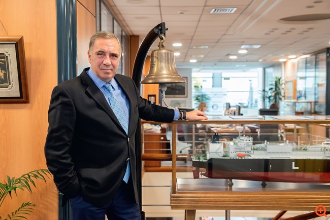 Νίκος Τσάκος