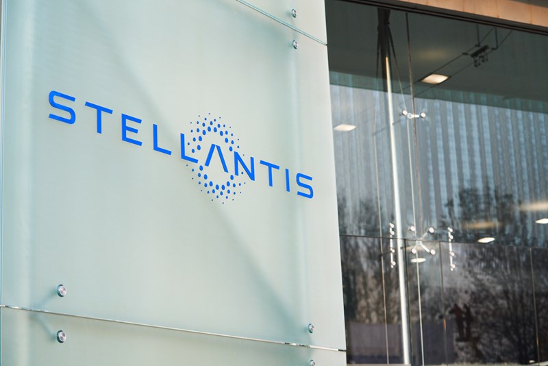 Stellantis Logo_01