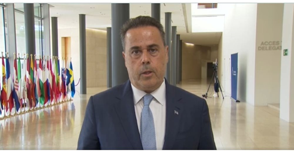 Στ. Παπασταύρου: Η Ευρώπη πρέπει να ενώσει δυνάμεις για να γκρεμίσει το "τείχος" της ενεργειακής ανισότητας