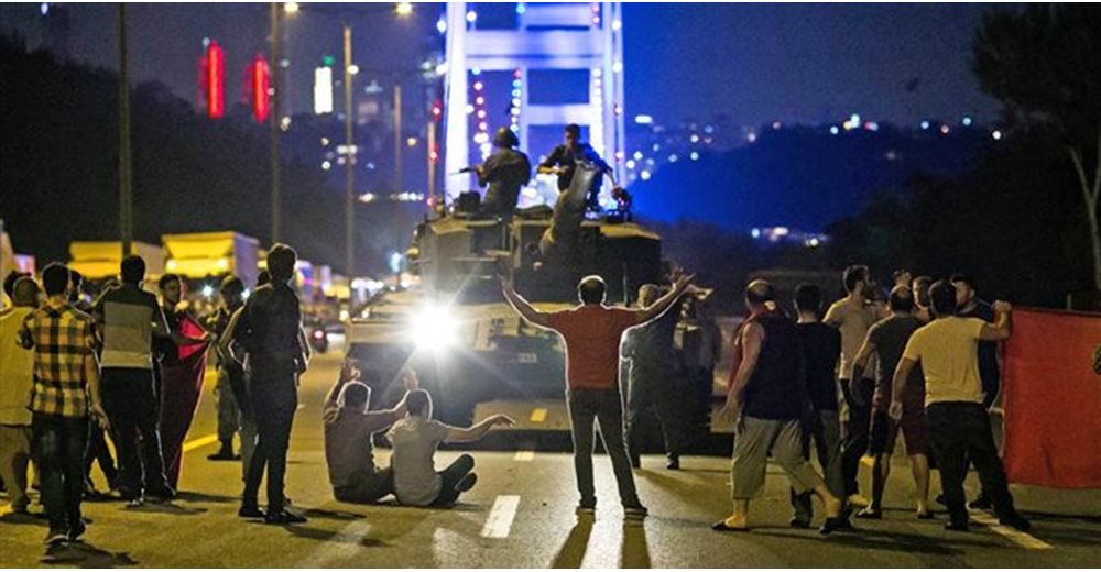Άνοιξε ξανά το αεροδρόμιο της Κωνσταντινούπολης