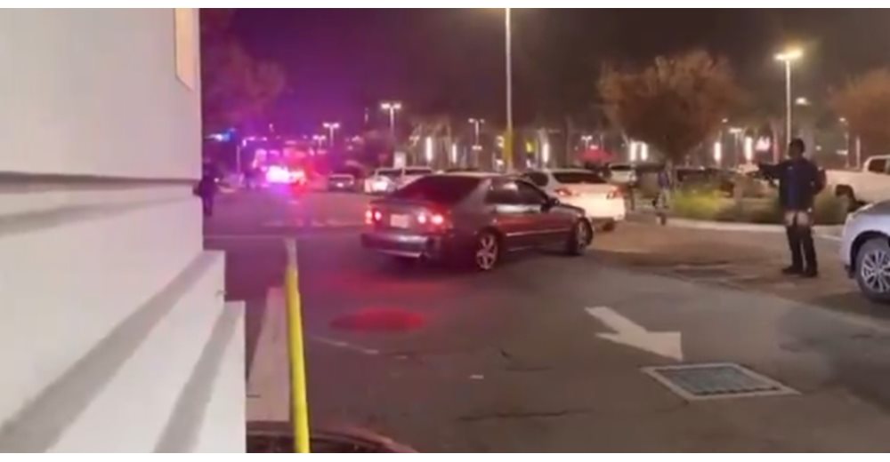 Πυροβολισμοί σε εμπορικό κέντρο στην Καλιφόρνια ανήμερα της Black Friday – Τρεις τραυματίες