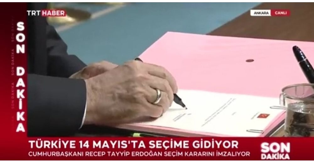Εκλογές στην Τουρκία: Ο Ερντογάν υπέγραψε το διάταγμα για τις 14 Μαΐου - Τι ακολουθεί