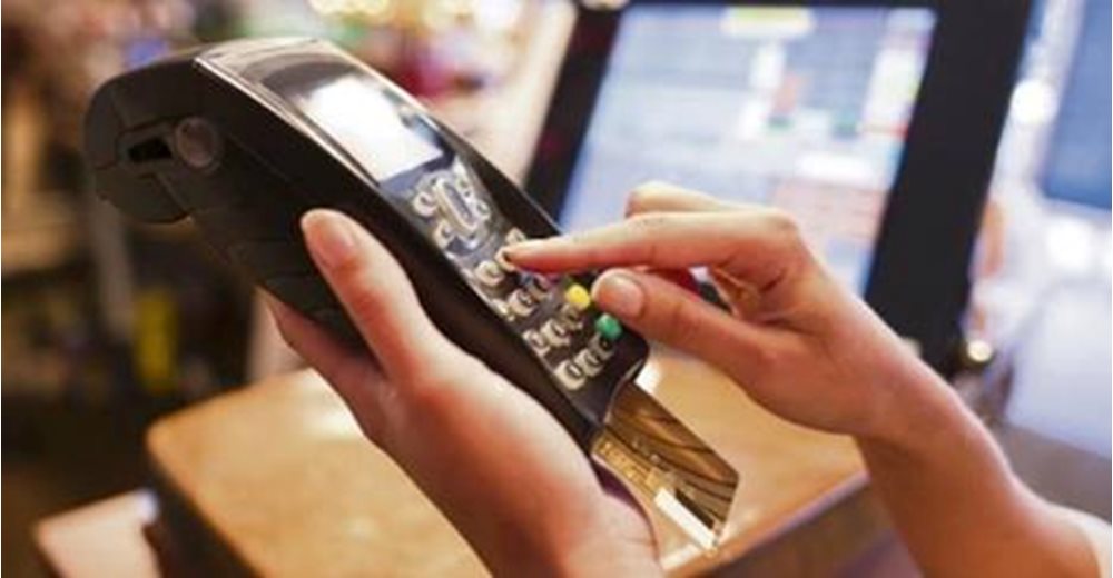 Και αυξήσεις ΦΠΑ στο πακέτο των εισπρακτικών μέτρων