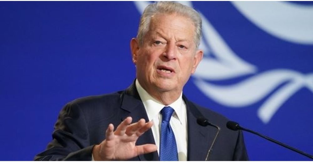 COP27 - Αλ Γκορ: Πρέπει να απομακρυνθούμε από την εποχή της αποικιοκρατίας των ορυκτών καυσίμων