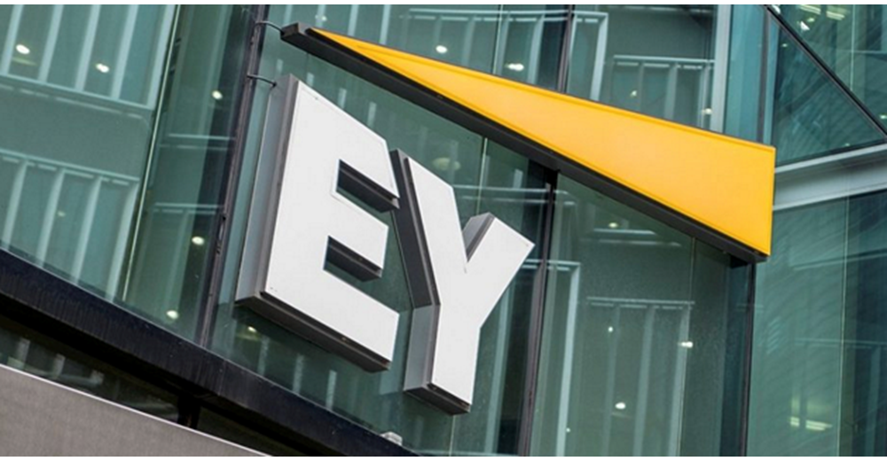 Η EY Ελλάδος ανάμεσα στα 10 κορυφαία εργασιακά περιβάλλοντα της χώρας για το 2025